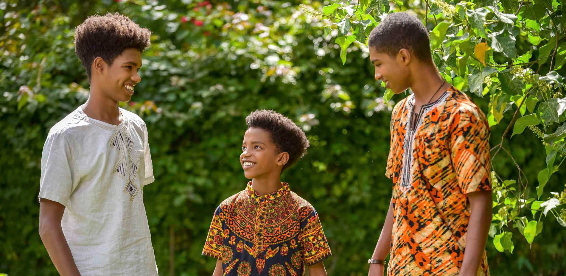 Family portrait in a green garden